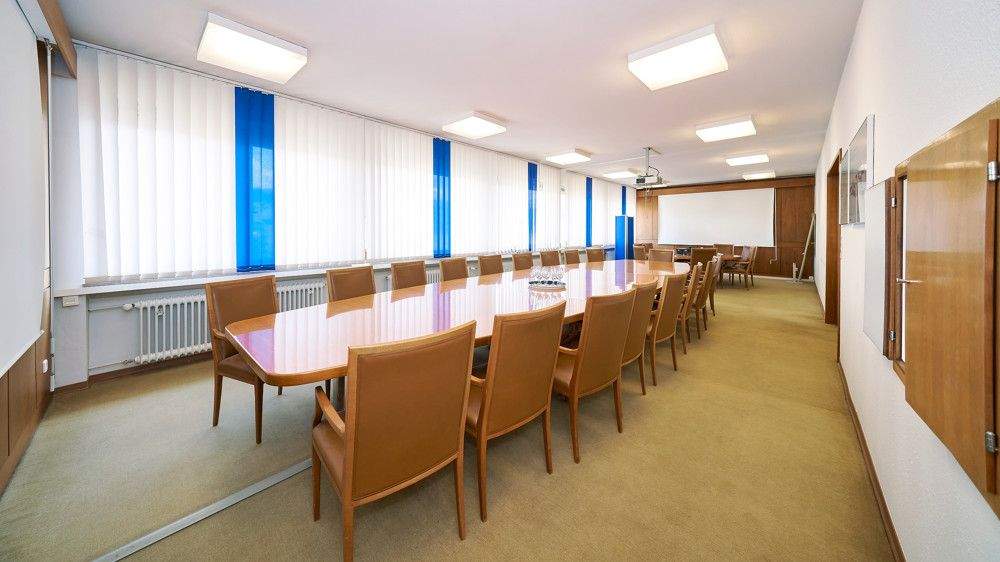 Gewerbeobjekt Ludwigsburg / Neckarweihingen Neckarweihingen - 7.425&euro; | Angebot:25697219