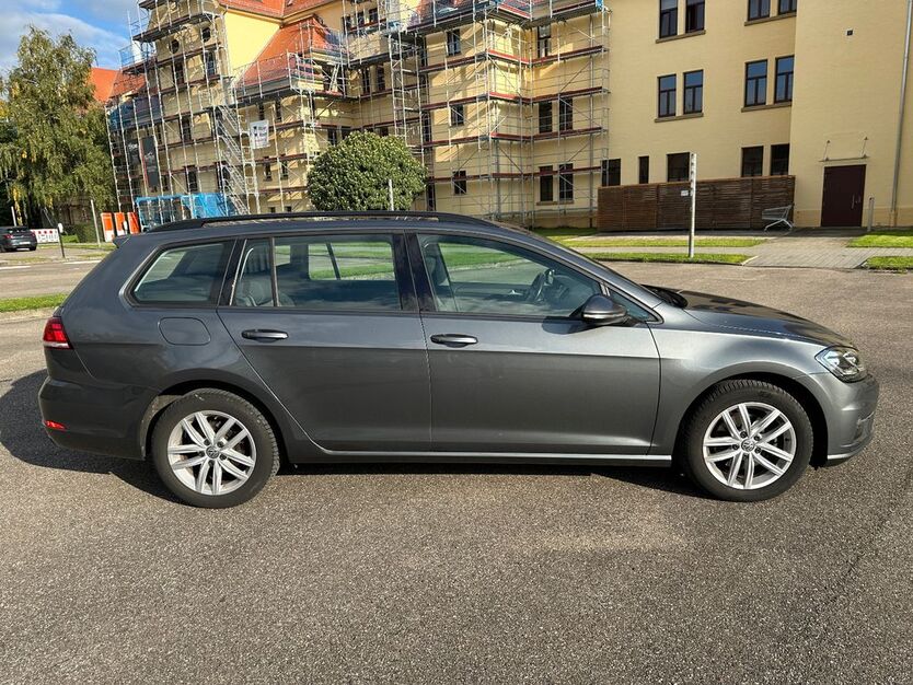 VW Golf 68.700 km 16.100 € stuttgart 70376