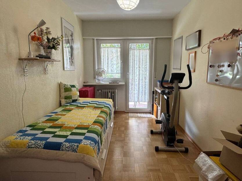 Familienfreundlich & einladend: 4,5 Zimmer mit Balkon und Garage