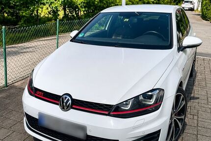 VW Golf 114.000 km 14.900 &euro; Filderstadt 70794