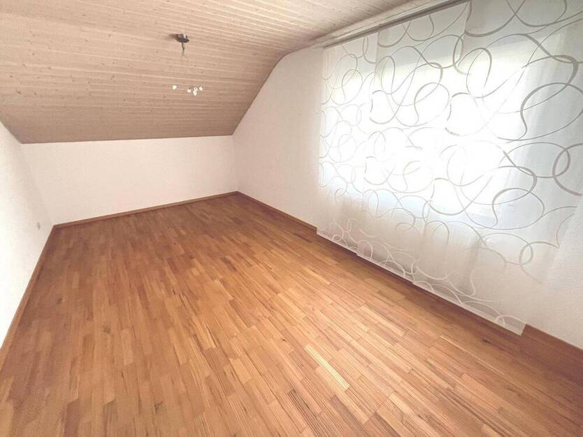 Doppelhaushälfte mit EinliegerWohnung
