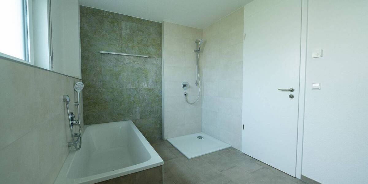 Doppelhaushälfte Holzgerlingen - 6 Zimmer, 163 m&sup2;, 786.000&euro; | Angebot:23965439