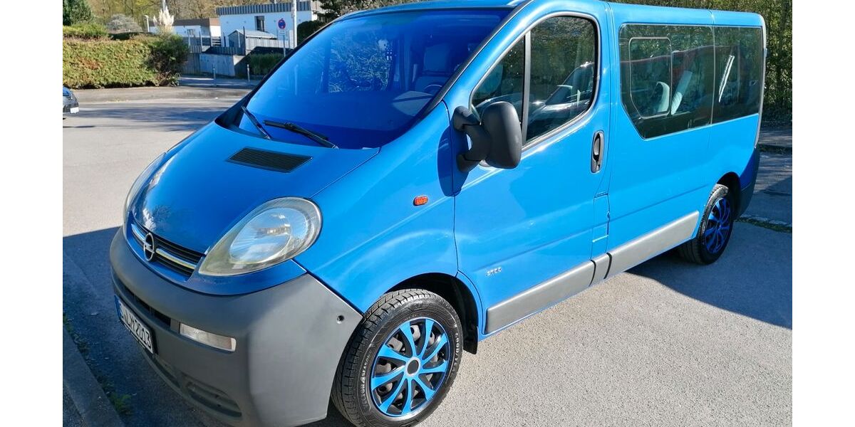 Opel Vivaro 147.000 km 6.789 &euro; Stuttgart 70437