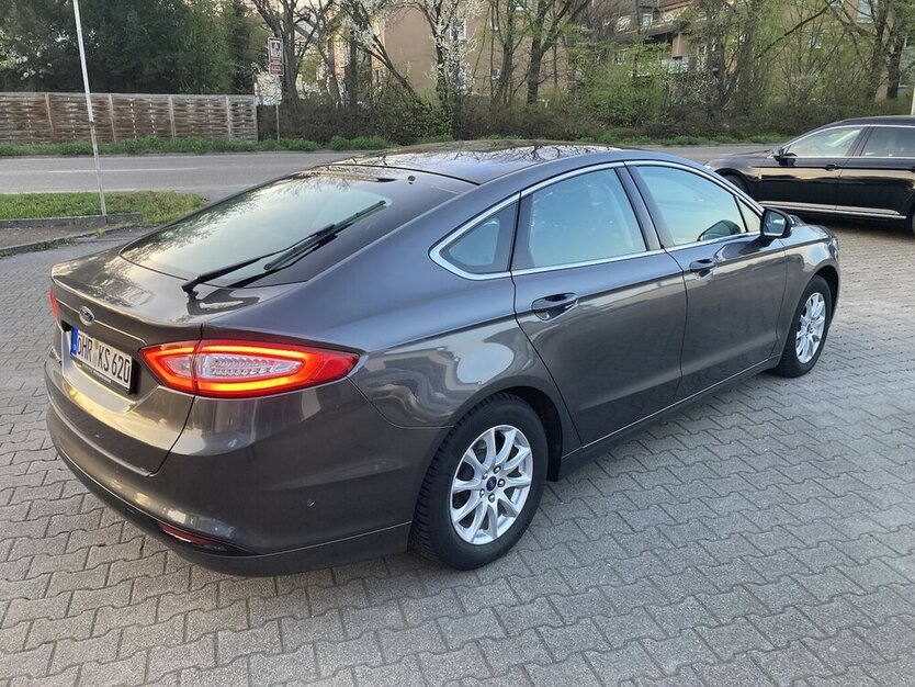 Ford Mondeo 1.5 Titanium Navi,Xenon,2.Hand,topzustand 120.000 km 10.850 € Schorndorf 73614