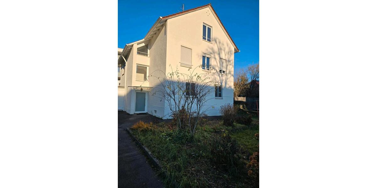 Wohnhaus mit 3 Wohnungen n 70619 provisionsfrei zu verkaufen zimmer