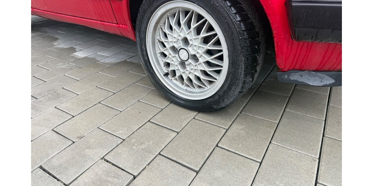 VW Golf II 134.572 km 2.900 € Böblingen 71032