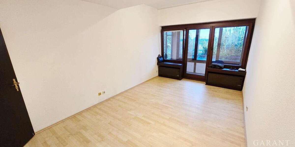 Etagenwohnung Stuttgart Vaihingen - 1 Zimmer, 28 m&sup2;, 160.000&euro; | Angebot:24770204