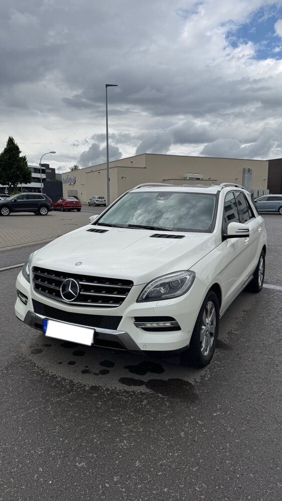 Mercedes-Benz ML 350 189.100 km 22.150 € Leinfelden-Echterdingen 70771