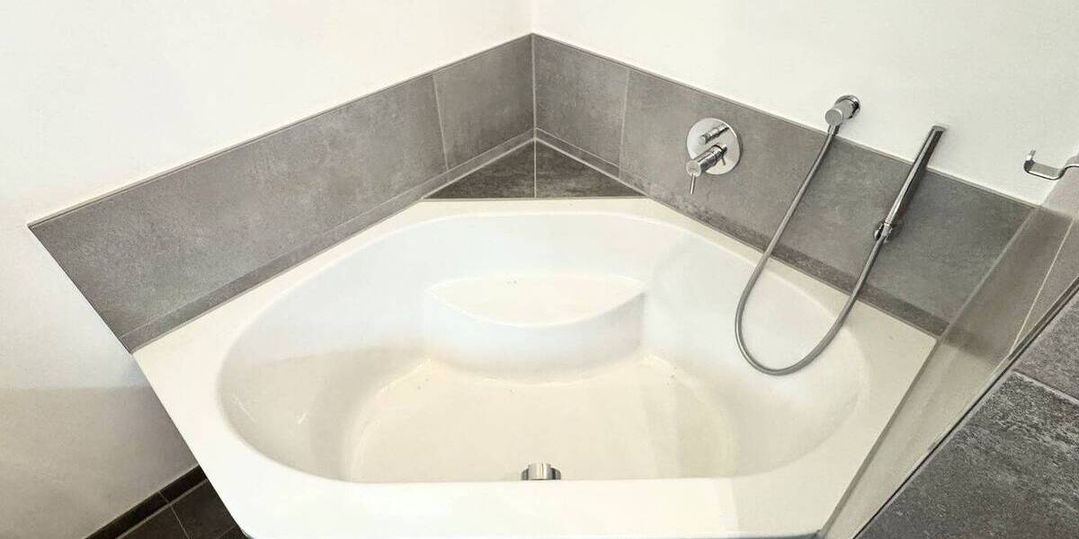 Reihenmittelhaus Sindelfingen Nord - 4 Zimmer, 100 m&sup2;, 499.000&euro; | Angebot:26411407