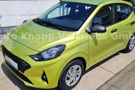 Hyundai i10 5.000 km 16.990 &euro; Aichwald 73773