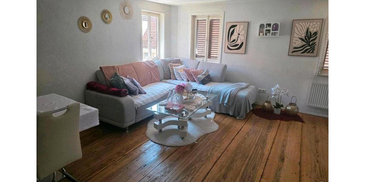 Etagenwohnung Frickenhausen - 2 Zimmer, 60 m&sup2;, 900&euro; | Angebot:26364860