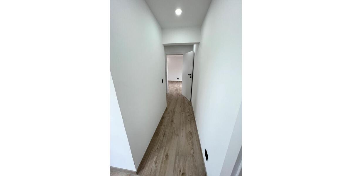 Mehrfamilienhaus, Wohnhaus Denkendorf - 6 Zimmer, 143 m&sup2;, 620.000&euro; | Angebot:26374781