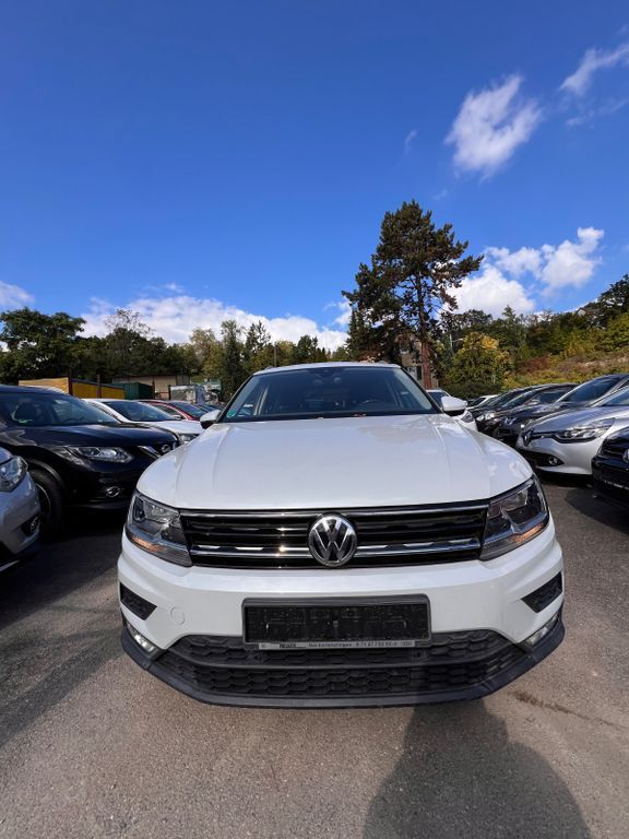VW Tiguan 57.500 km 13.499 € Stuttgart 70376