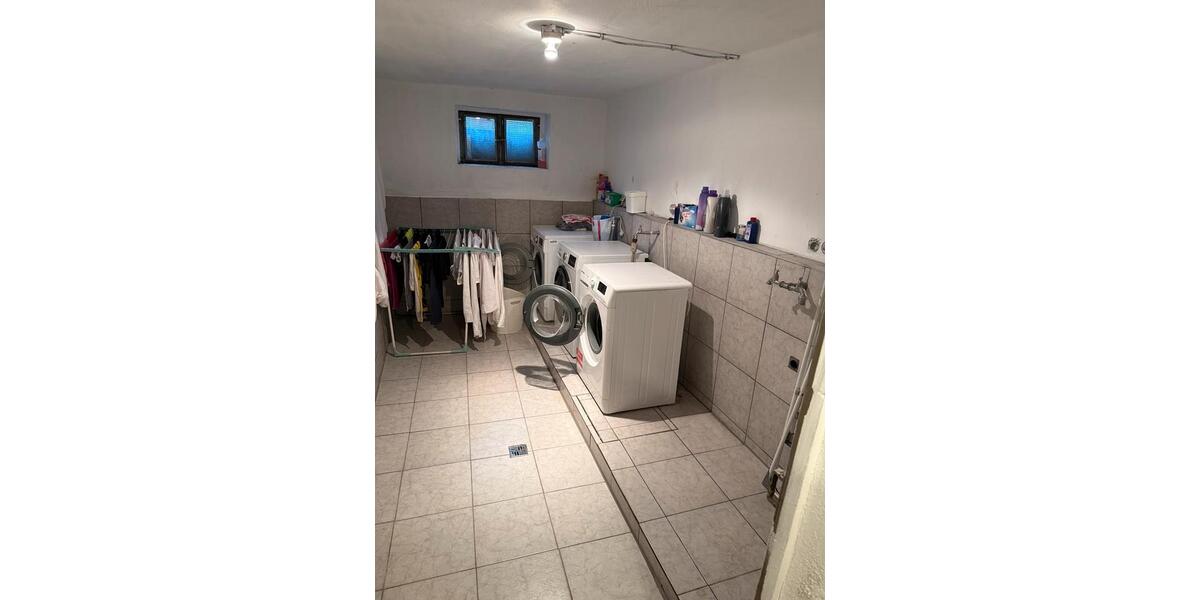 Etagenwohnung Ludwigsburg Hoheneck - 4 Zimmer, 83 m&sup2;, 299.000&euro; | Angebot:25778791