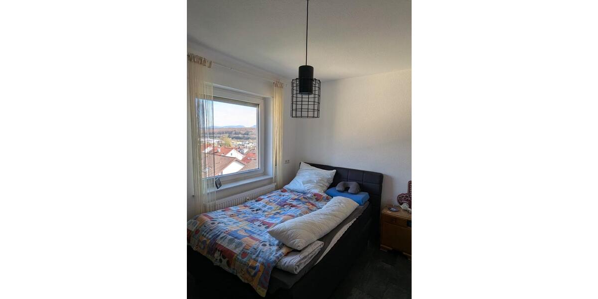 Etagenwohnung Ebersbach an der Fils - 4.5 Zimmer, 103 m&sup2;, 395.000&euro; | Angebot:26487420
