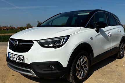 Opel Crossland (X) 82.766 km 8.900 &euro; Stuttgart 70499