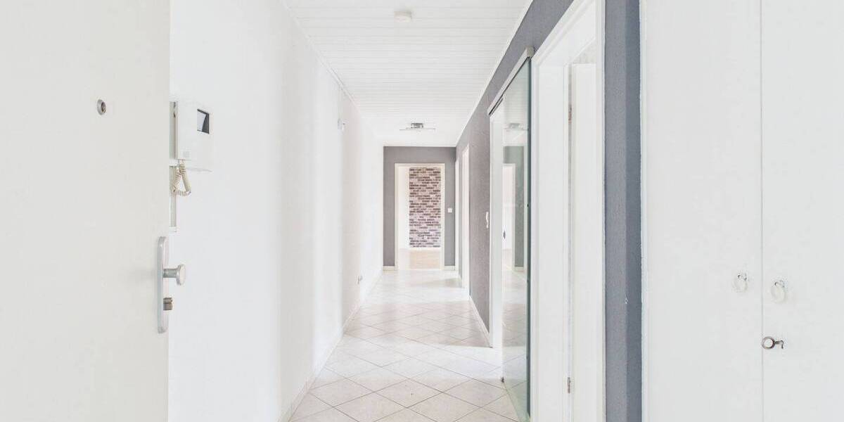Etagenwohnung Stuttgart Bad Cannstatt - 3 Zimmer, 79 m&sup2;, 280.000&euro; | Angebot:26881612