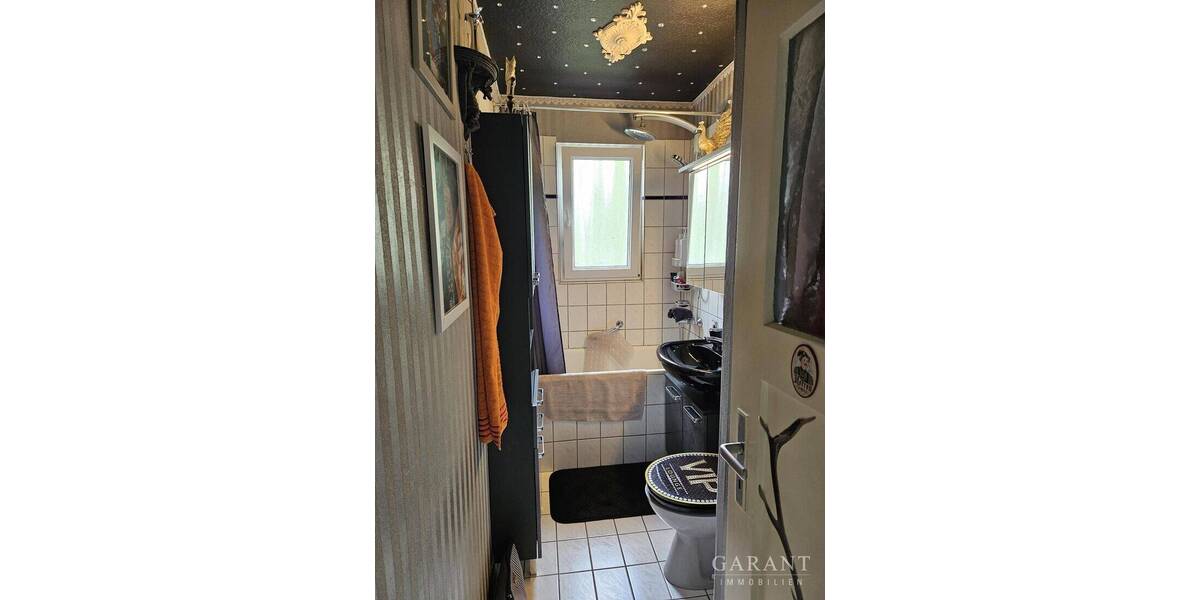 Etagenwohnung Stuttgart Degerloch - 2 Zimmer, 65 m&sup2;, 299.000&euro; | Angebot:26912944