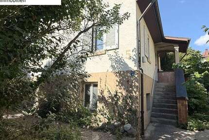 Haus zum Kaufen in Waiblingen 355.000 € 75 m² 5 zimmer