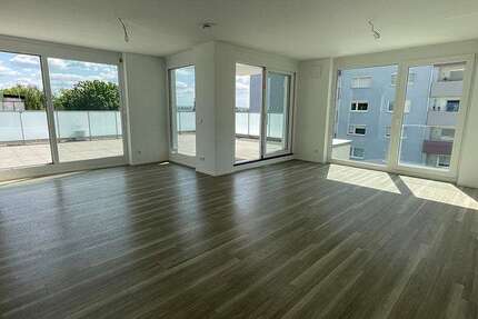 Wohnung Möglingen - 3.5 Zimmer, 126 m&sup2;, 1.650&euro; | Angebot:24897617