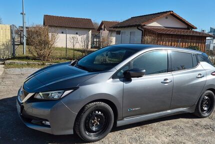 Nissan Leaf 59.000 km 11.900 &euro; Steinenbronn 71144
