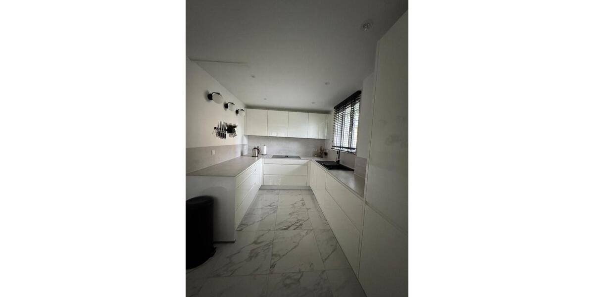 OHNE MAKLERPROVISION! 4,5 Zimmer auf 92 qm, 2021 Saniert 4.5 zimmer