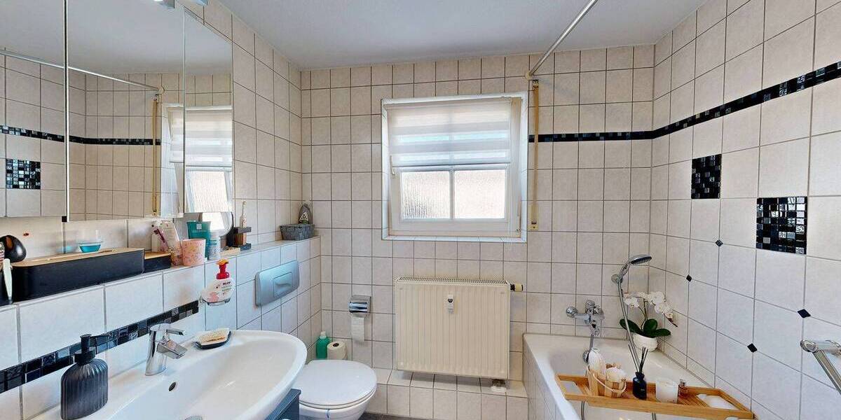 Etagenwohnung Fellbach Schmiden - 3 Zimmer, 77 m&sup2;, 339.000&euro; | Angebot:26170578