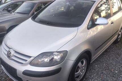 VW Golf 146.000 km 1.999 &euro; weinstadt 71384