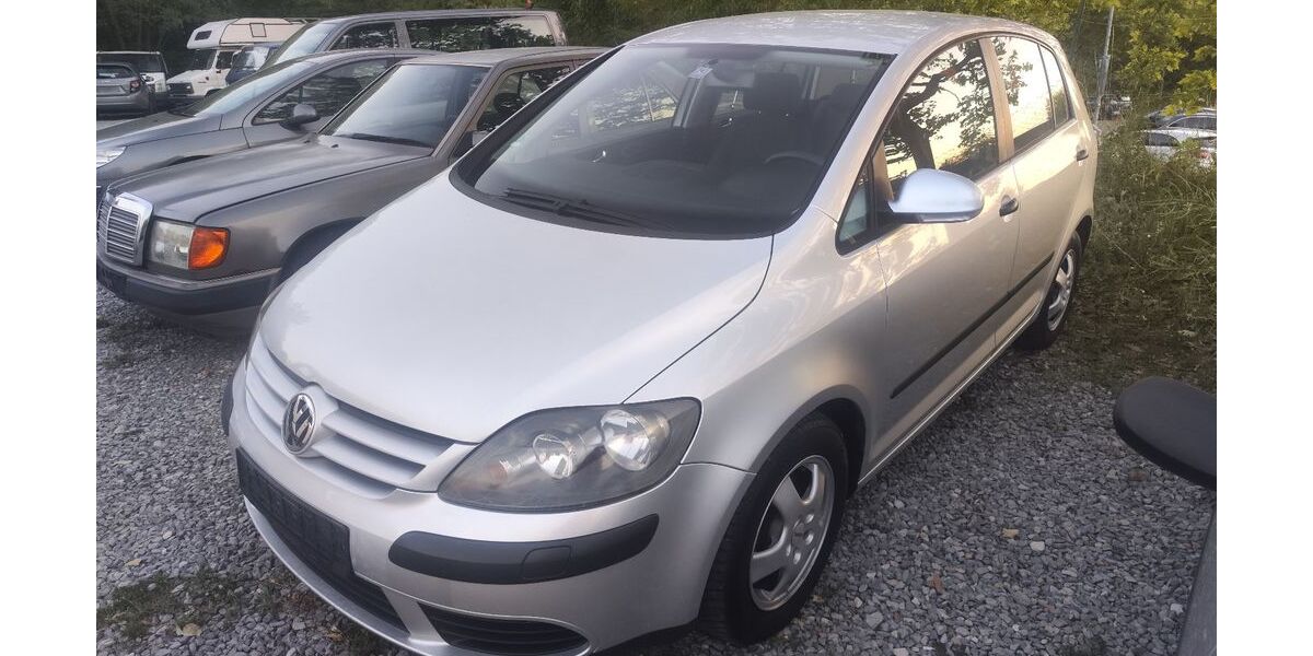 VW Golf 146.000 km 1.999 &euro; weinstadt 71384