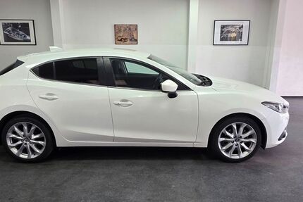 Mazda 3 100.000 km 9.990 &euro; Asperg/Ludwigsburg bei Stuttgart 71679