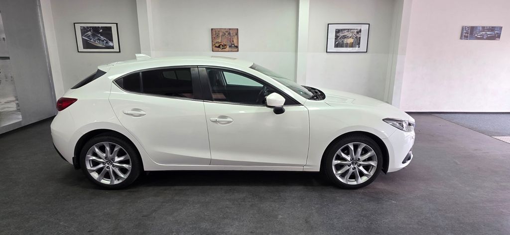 Mazda 3 100.000 km 9.990 &euro; Asperg/Ludwigsburg bei Stuttgart 71679