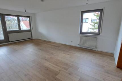 Wohnung Esslingen am Neckar Hegensberg - 2.5 Zimmer, 68 m&sup2;, 870&euro; | Angebot:25287122
