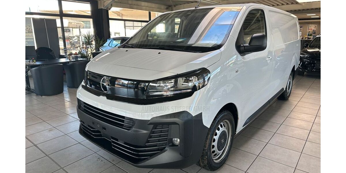 Opel Vivaro 26.200 km 26.790 € Stuttgart 70439