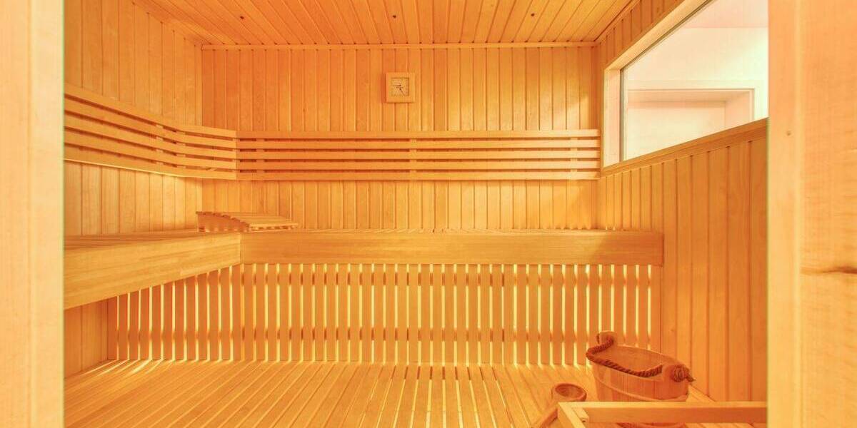 +++ 1-Fam.-DHH mit Garage, Stellplatz & Sauna - teilmöbliert inkl. EBK - ruhig, grün, gehoben - mind. 2 & max. 3 Jah... 5 zimmer