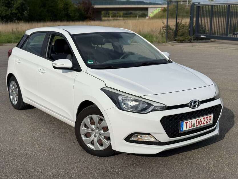 i20