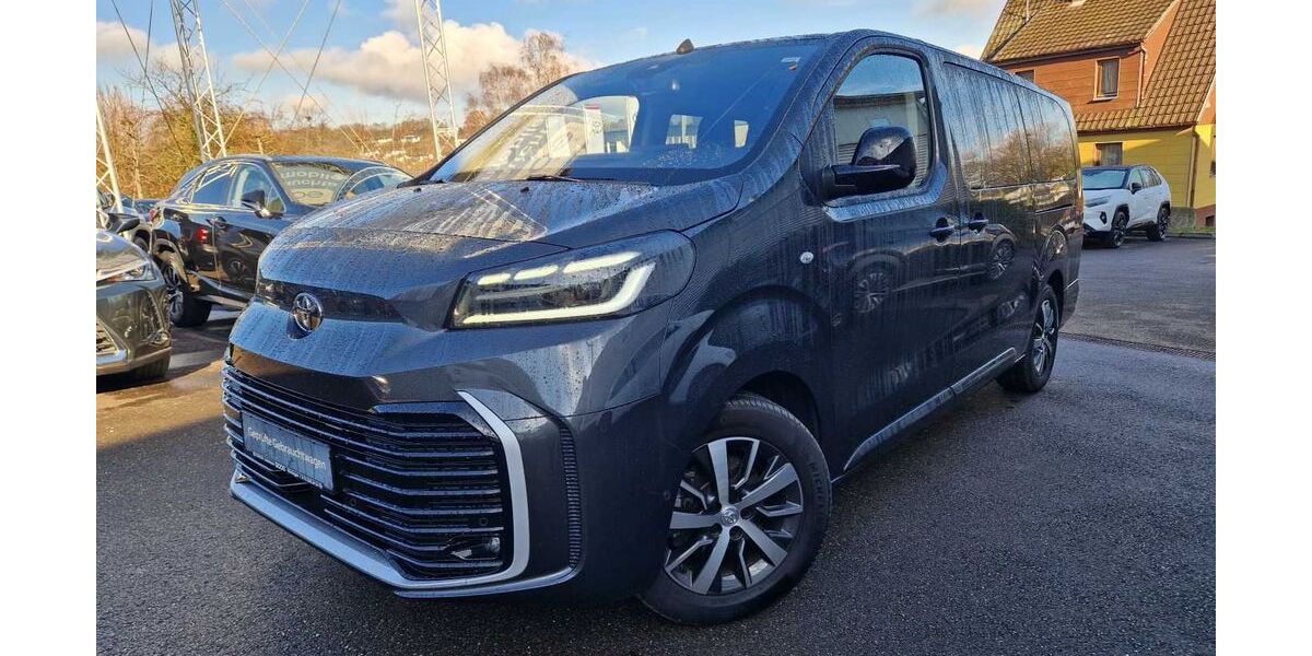 Toyota Proace (Verso) 26.147 km 45.990 € Nürtingen 72622
