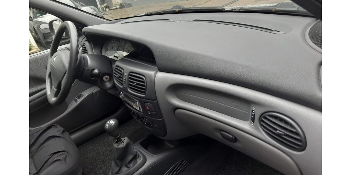 Renault Megane 127.430 km 1.200 € Schwaikheim 71409