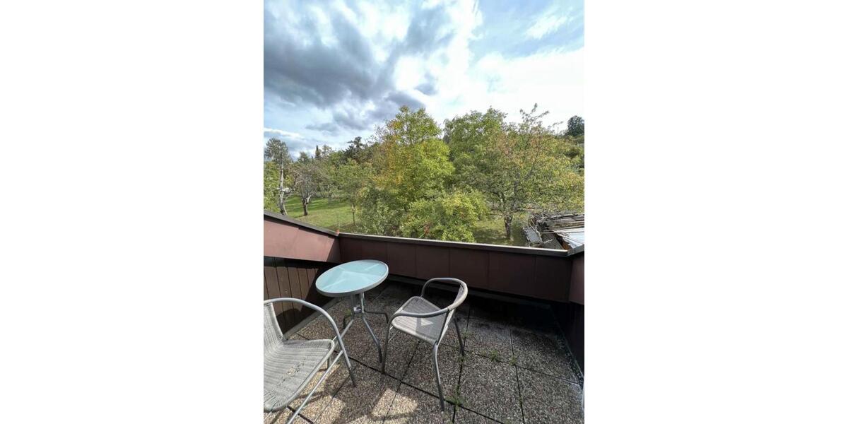Dachgeschoßwohnung Stuttgart Vaihingen - 1.5 Zimmer, 32 m&sup2;, 677&euro; | Angebot:26620979