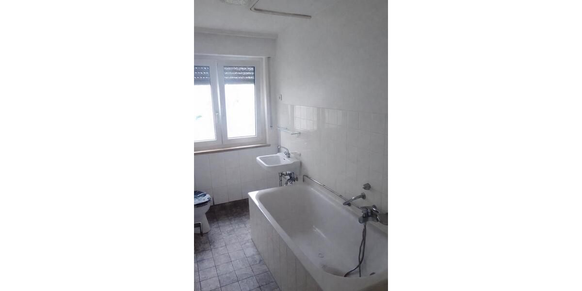 Erdgeschoßwohnung Ebersbach an der Fils - 3 Zimmer, 68 m&sup2;, 850&euro; | Angebot:26004535