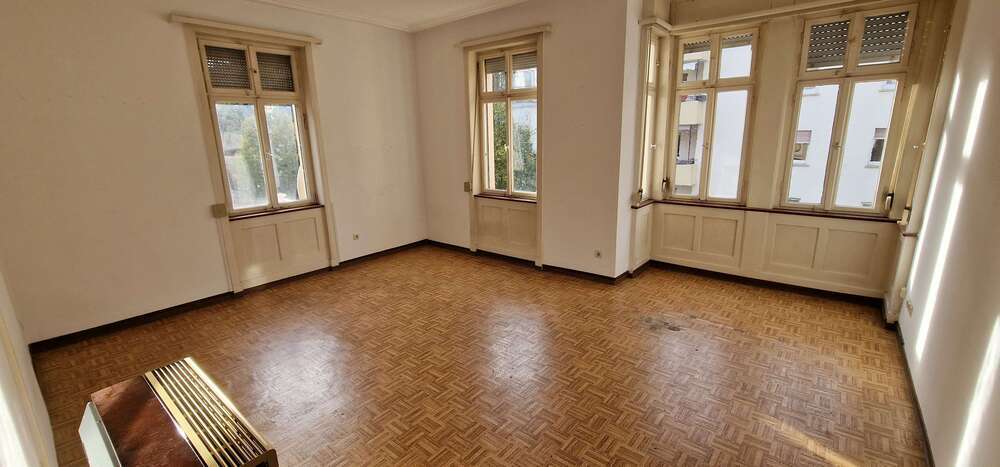 Wohnung zum Mieten in Esslingen am Neckar 1.000 € 105 m²