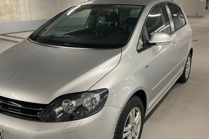 VW Golf Plus 45.500 km 11.800 &euro; Stuttgart 70597