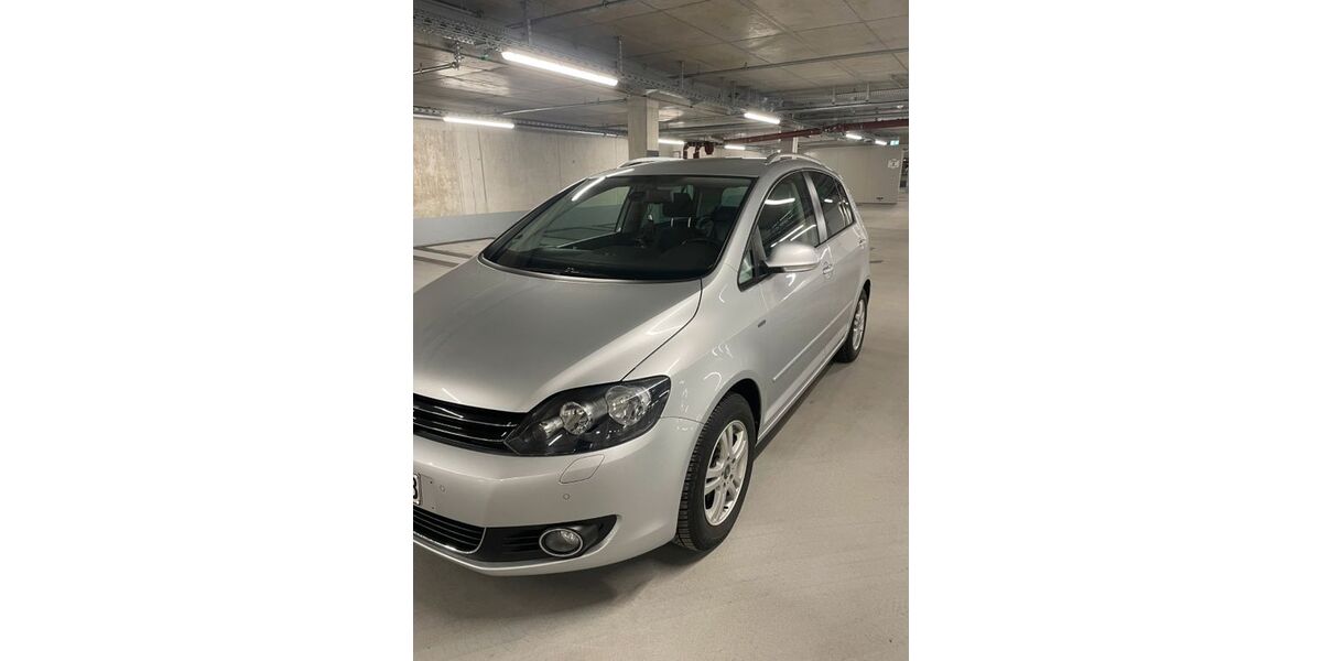 VW Golf Plus 45.500 km 11.800 &euro; Stuttgart 70597