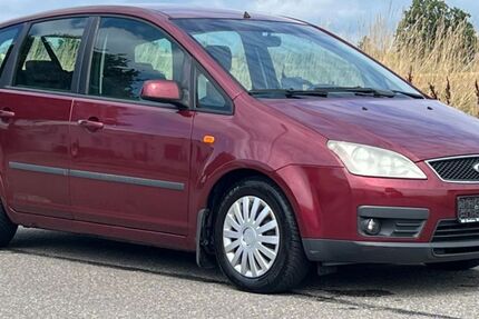 Ford Focus 180.000 km 2.100 € Fellbach 70736