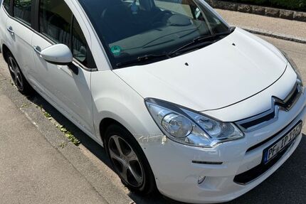 Citroen C3 180.000 km 2.690 &euro; Stuttgart 70178