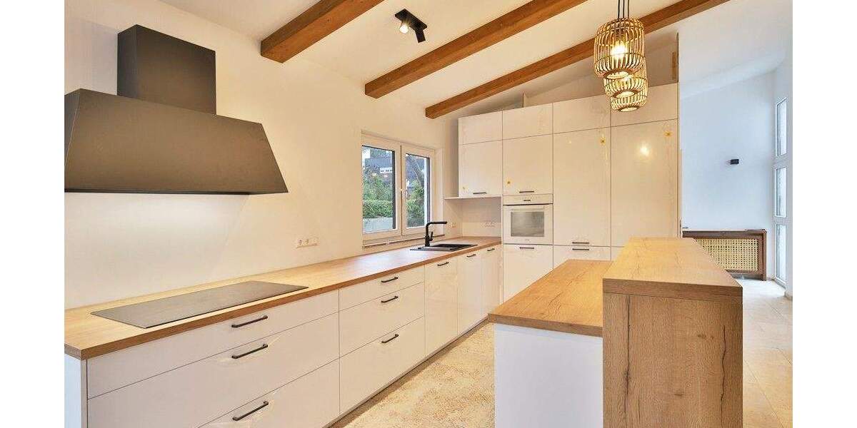 Doppelhaushälfte Leonberg - 5 Zimmer, 175 m&sup2;, 2.740&euro; | Angebot:24874253