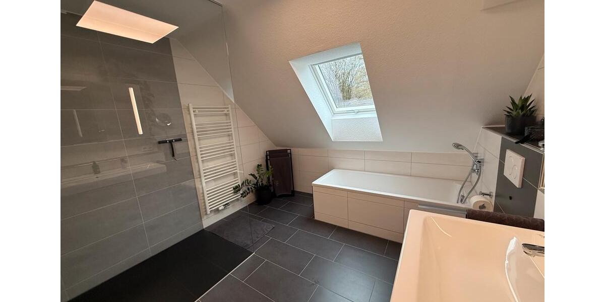 Maisonettenwohnung Stuttgart Zuffenhausen - 4 Zimmer, 108 m&sup2;, 669.000&euro; | Angebot:26120600