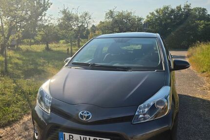 Toyota Yaris 53.000 km 10.500 &euro; Korb 71404