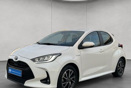 Toyota Yaris 129.180 km 17.303 &euro; Esslingen 73730