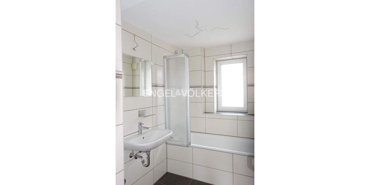 Etagenwohnung Ammerbuch-Entringen Entringen - 4 Zimmer, 100 m&sup2;, 1.290&euro; | Angebot:24698183