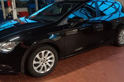 Seat Leon 153.863 km 6.990 &euro; Oberstenfeld 71720